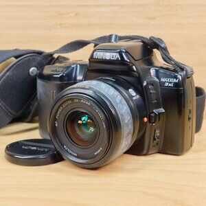 Minolta Maxxum 3xi 35mm SLR Camera, 35-80 mm AF Lens, Program 3500xi Flash
